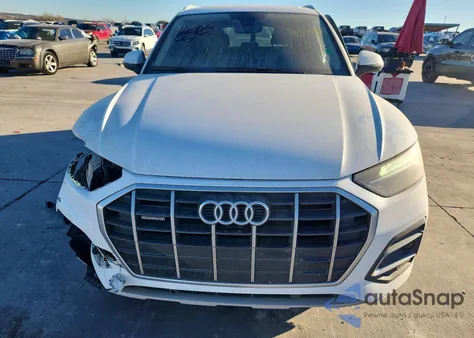 2021 Audi Q5 Premium z USA, uszkodzony, nr VIN WA1AAAFY8M2054672